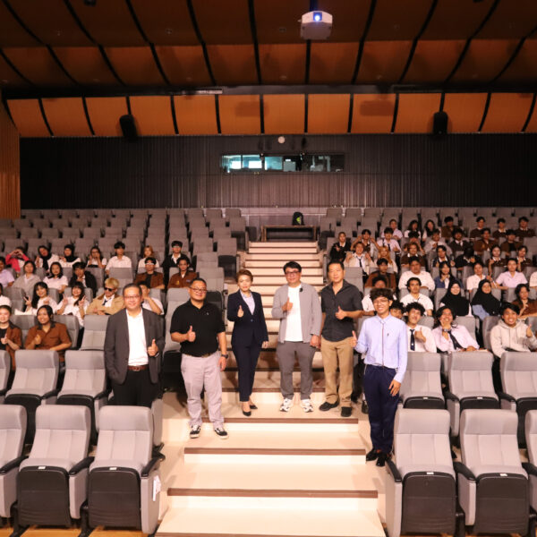 บรรยายพิเศษหัวข้อ Curiosity 2: The Ai Thinking for Architects